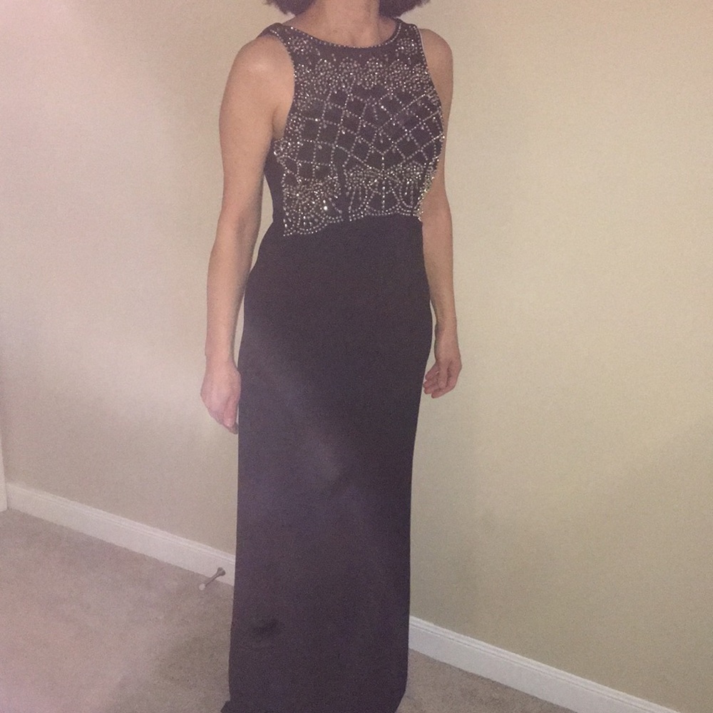 SUPER GORGEOUS PROM DRESS FOR HALF PRICE!